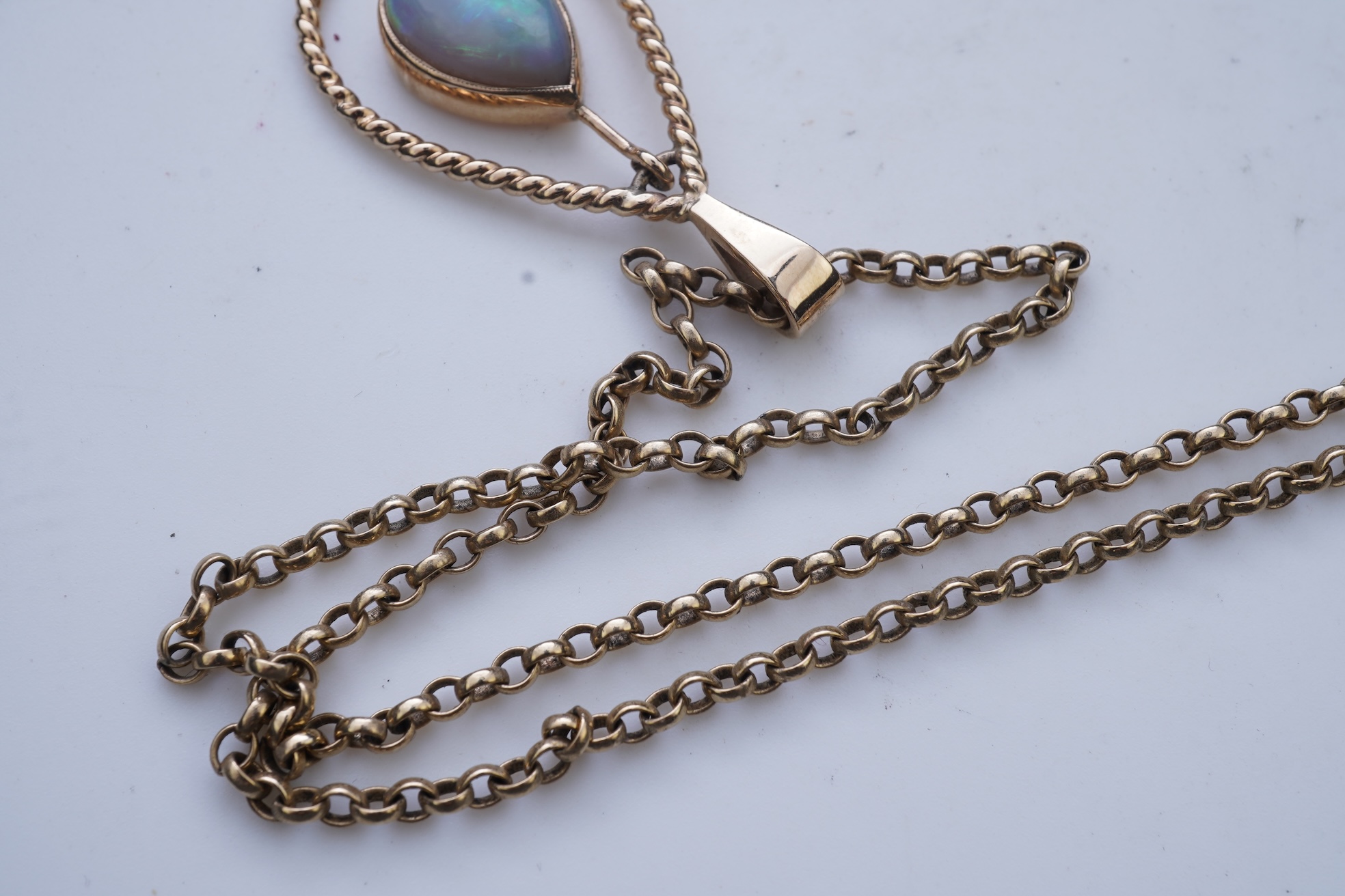An opal pendant necklace